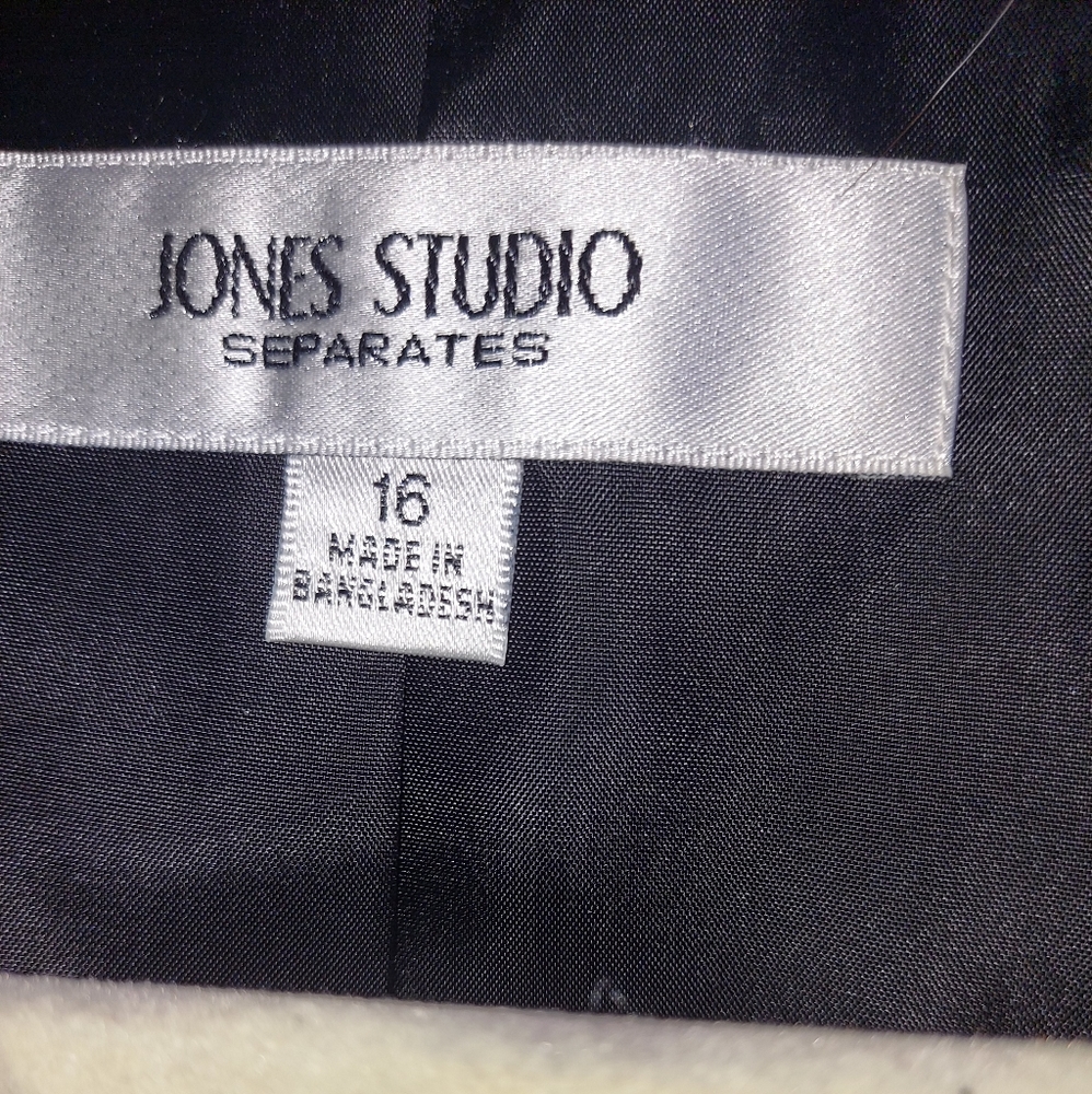 Jacket - Picture 2 of 2